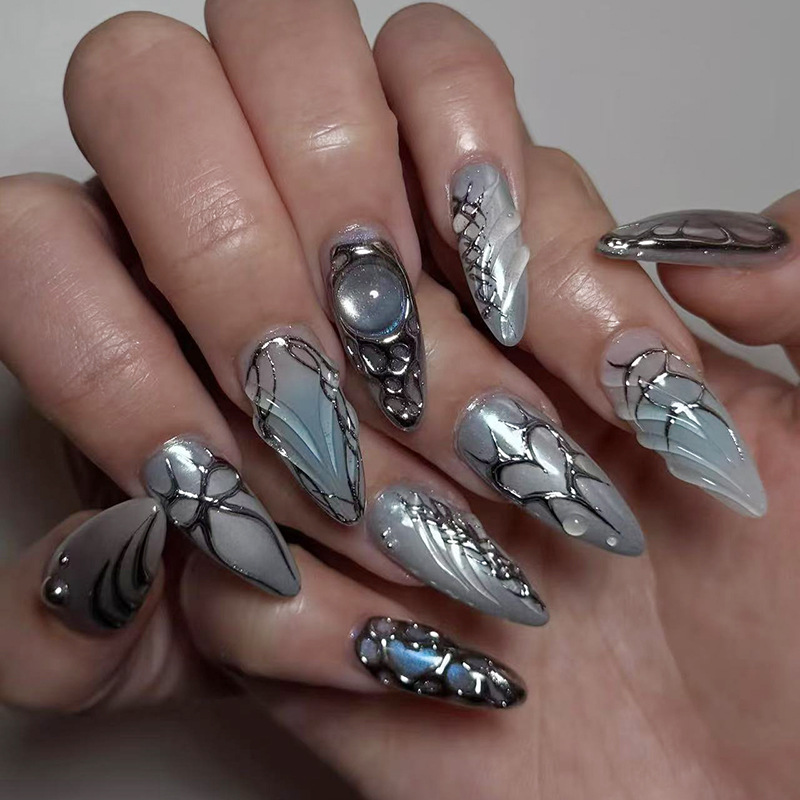 Nail Art Love - 24개입 착용 가능한 프레스온 네일 세트
